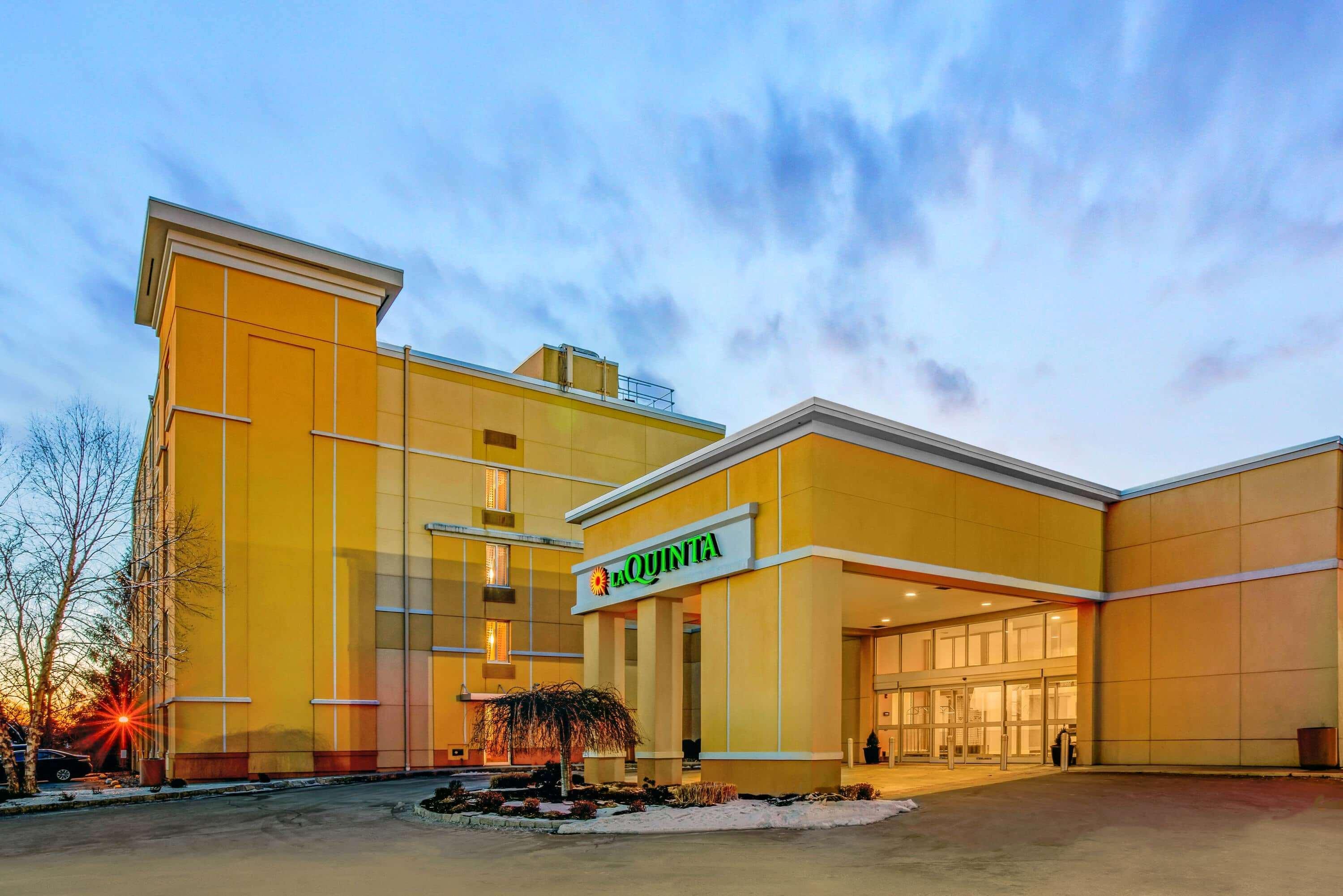 La Quinta By Wyndham Danbury Ξενοδοχείο Εξωτερικό φωτογραφία